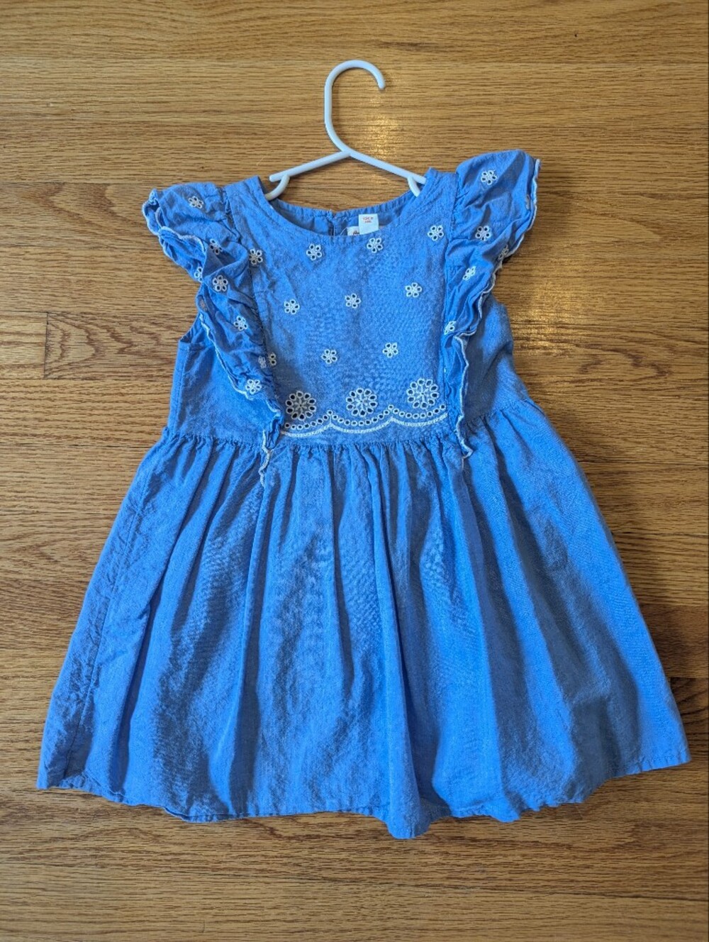 Cat & Jack Light Blue Eyelet Flutter Sleeve Dress, 4T